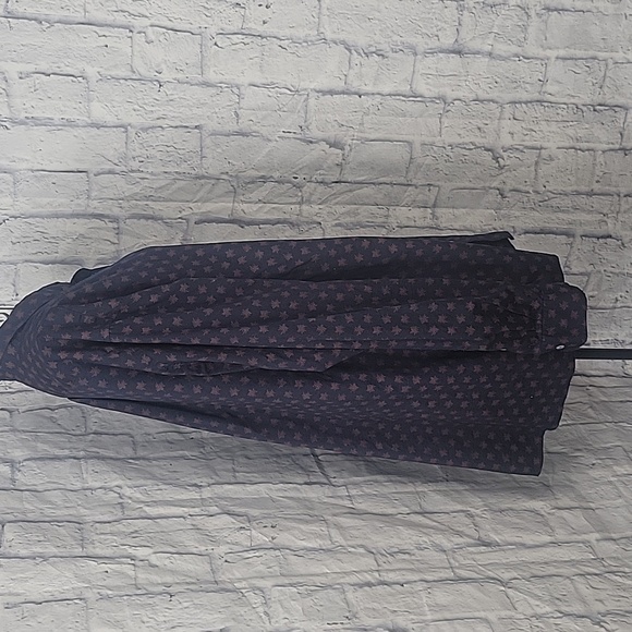 ROWM Blue and‎ Red Snowflakes Button Down Men's Shirt 2XT - Picture 6 of 9